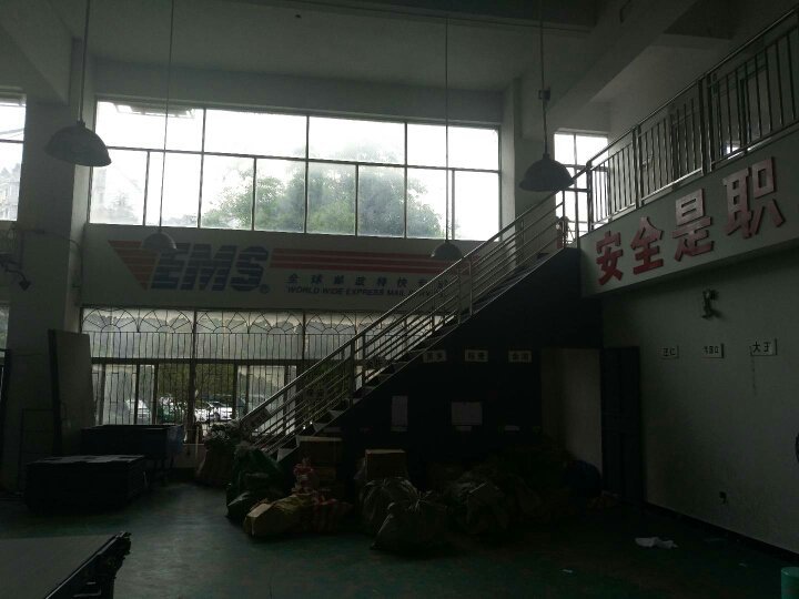 湖北华鸿信息服务 深耕设备租赁，赋能数字经济未来